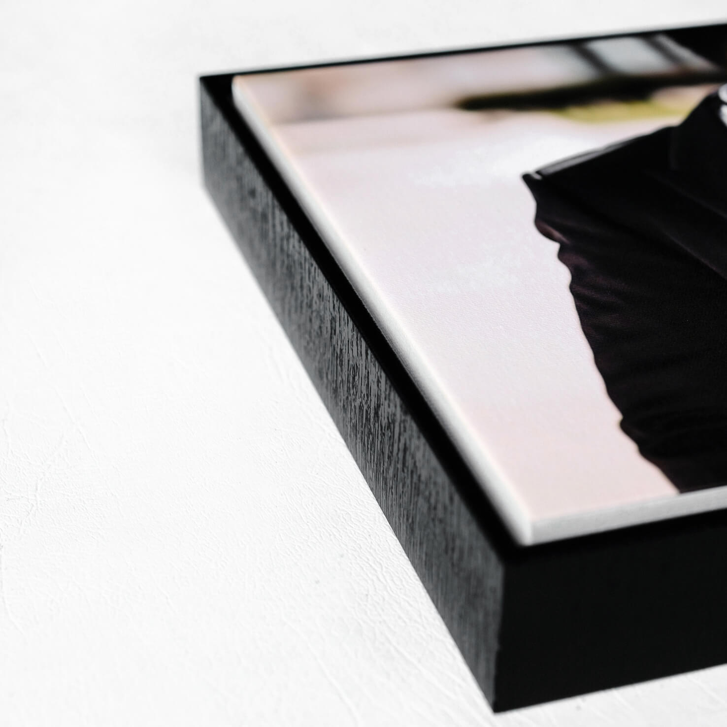 WOODEN FLOATING FRAME CANVAS 24x36" WOODENFLOATINGFRAMEWALLCANVAS